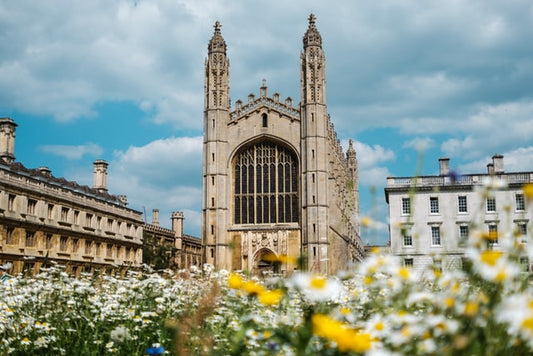 Decanter : " Cambridge University’s King’s College earns £1.3m by auctioning off rare Burgundies "