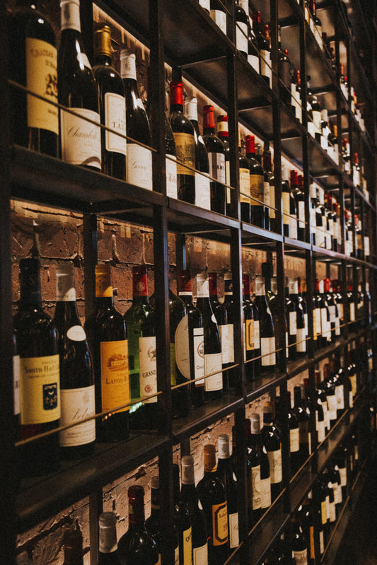 La Revue du Vin de France : "Le monde va produire encore moins de vin en 2021 que l'an dernier"
