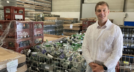 T.C. : "Revolutionary bottle-washing plant cuts carbon footprint of French wine"