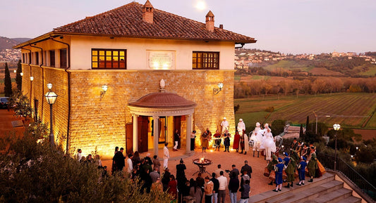 W.S. : "A Burgundy-Style Paulée Arrives in Brunello-Land"