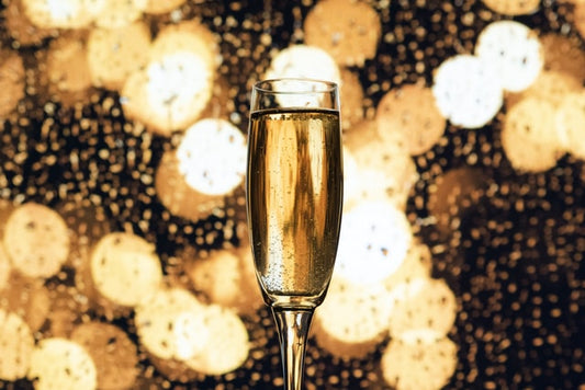 Food & Wine : " Sparkling Wine vs. Champagne: What's the Difference? "