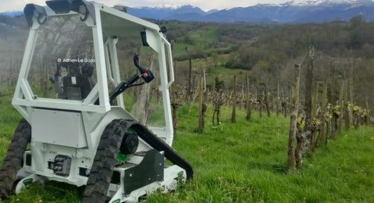 V. : " Un tracteur électrique à concevoir soi-même grâce au partage d'un vigneron "