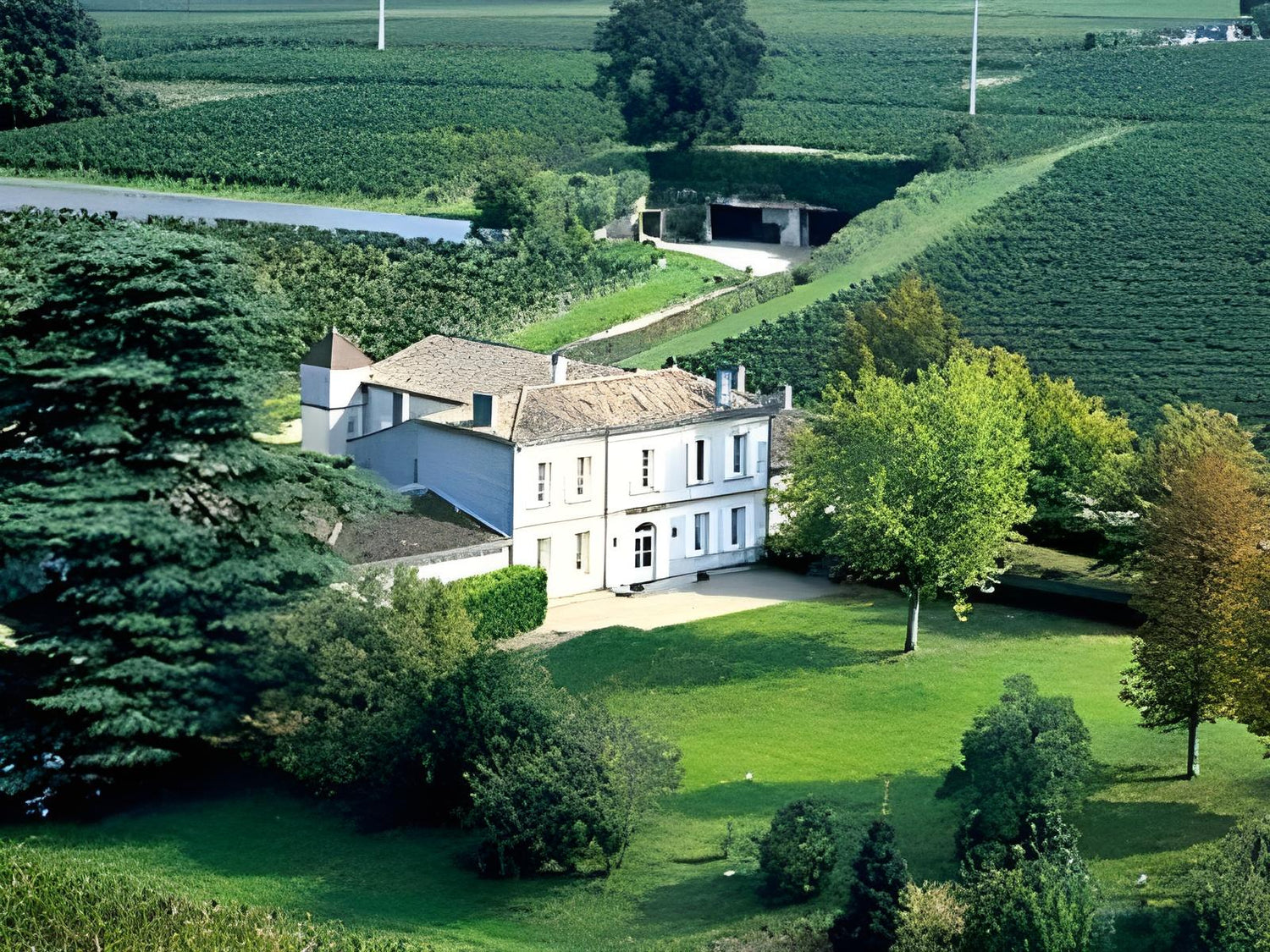 CHATEAU LA GOMERIE