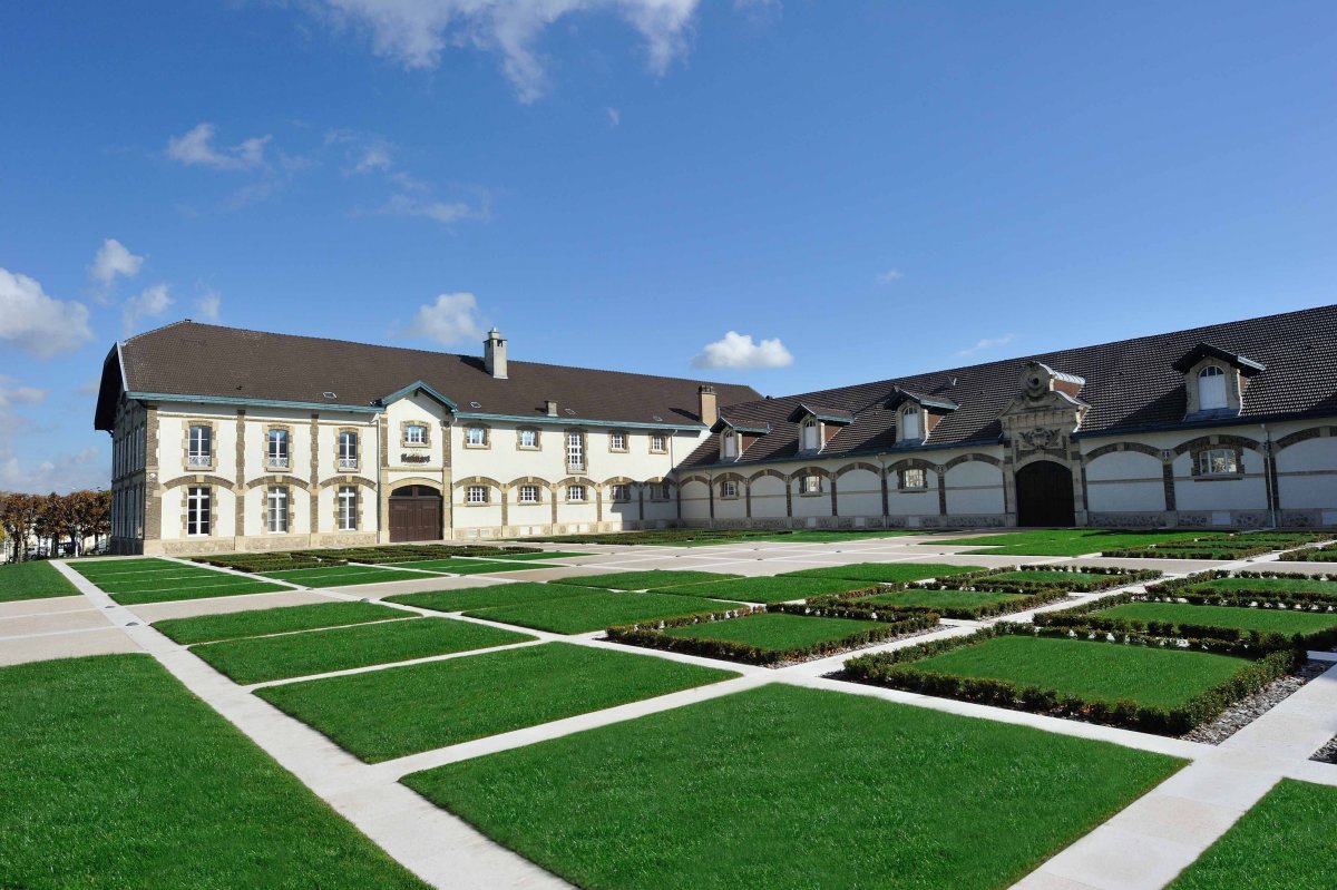 MAISON RUINART